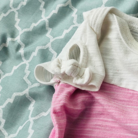 Onsie - Picture 6 of 8